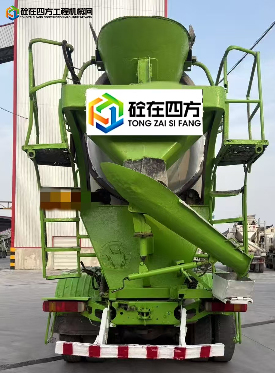 https://images.tongzsf.com/tong/truck_machine/20250623/16859210a9b7ca.jpg