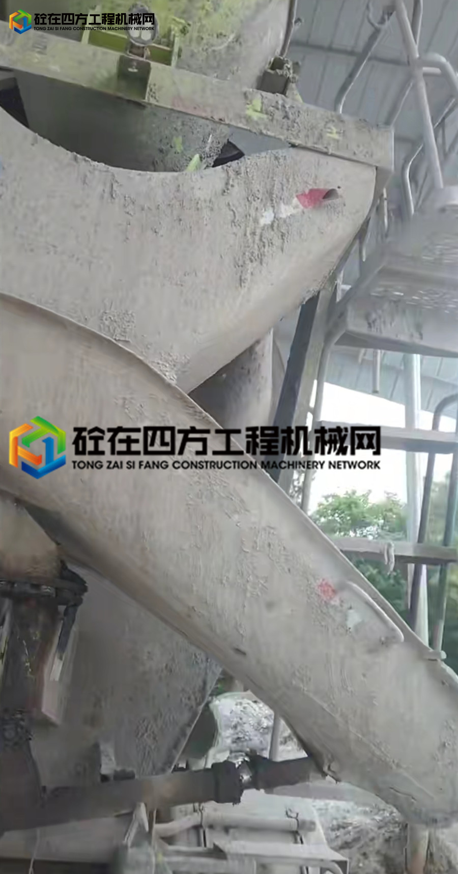 https://images.tongzsf.com/tong/truck_machine/20250623/16859235ed6d09.jpg