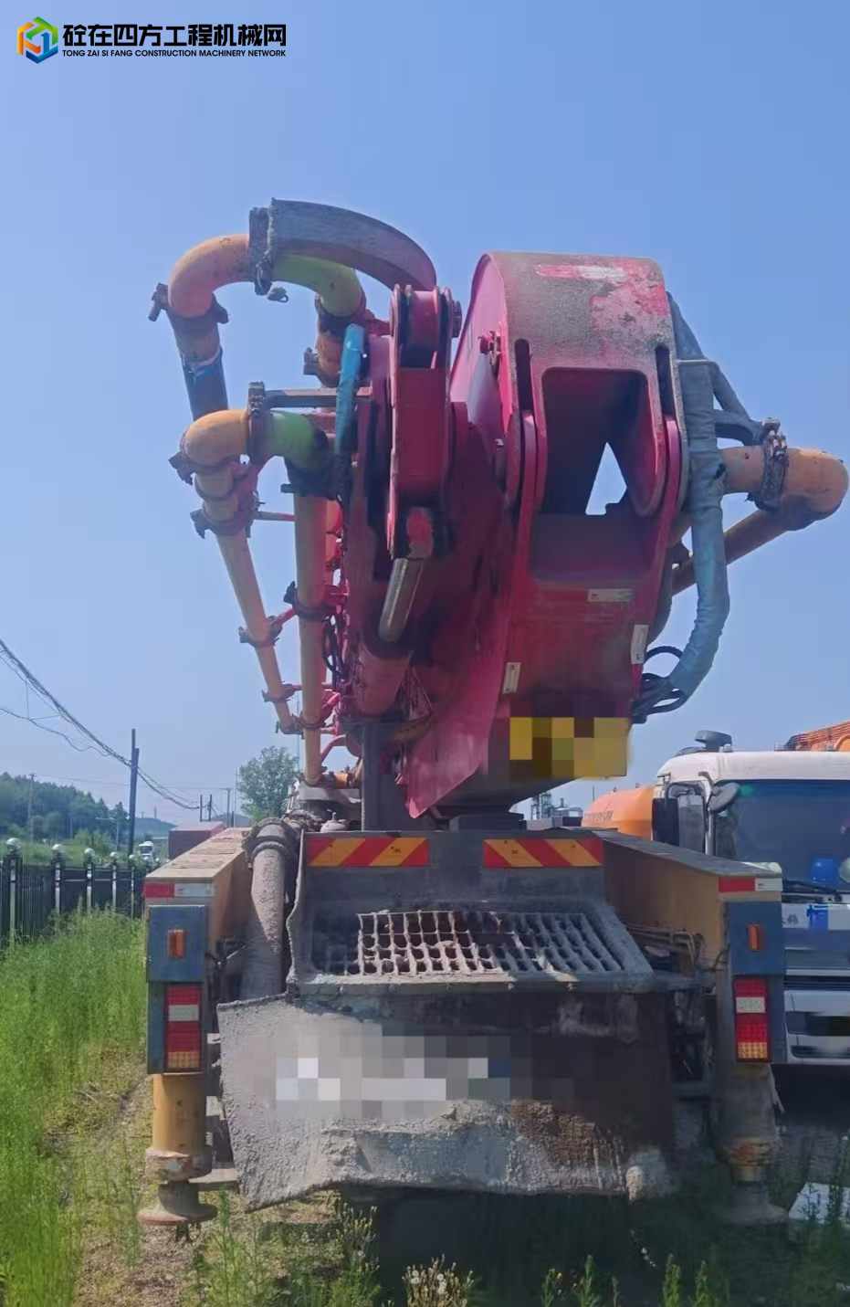 https://images.tongzsf.com/tong/truck_machine/20250624/1685a5303d21ac.jpg