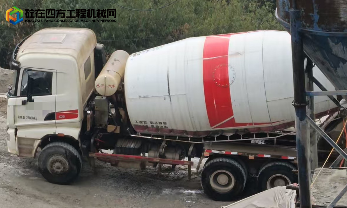 https://images.tongzsf.com/tong/truck_machine/20250624/1685a5db23fd4a.jpg