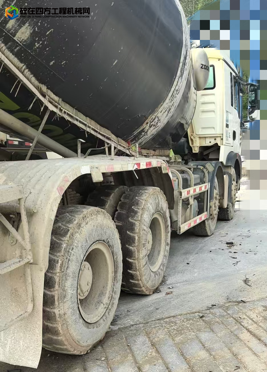 https://images.tongzsf.com/tong/truck_machine/20250624/1685a69a845761.jpg