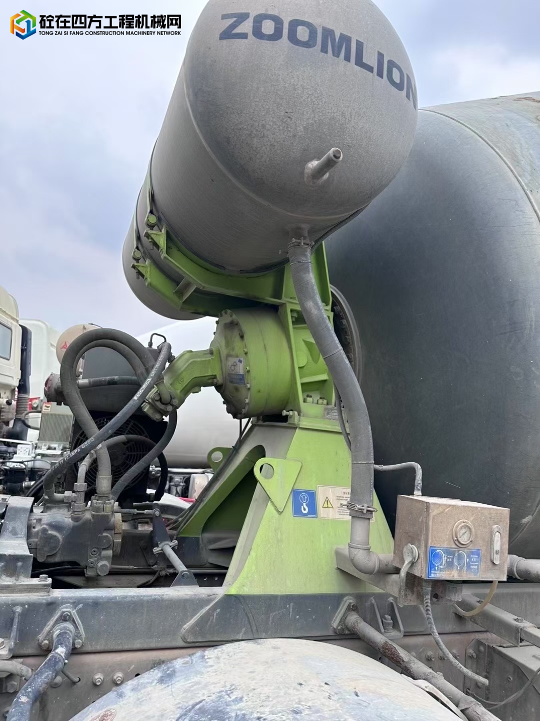 https://images.tongzsf.com/tong/truck_machine/20250624/1685a700843997.jpg