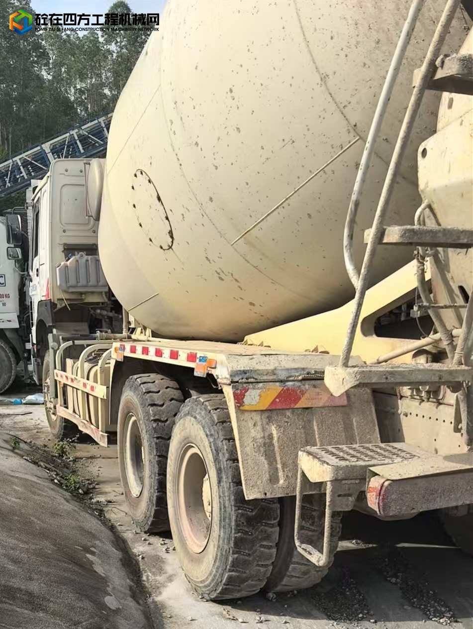 https://images.tongzsf.com/tong/truck_machine/20250625/1685b4de1b8629.jpg