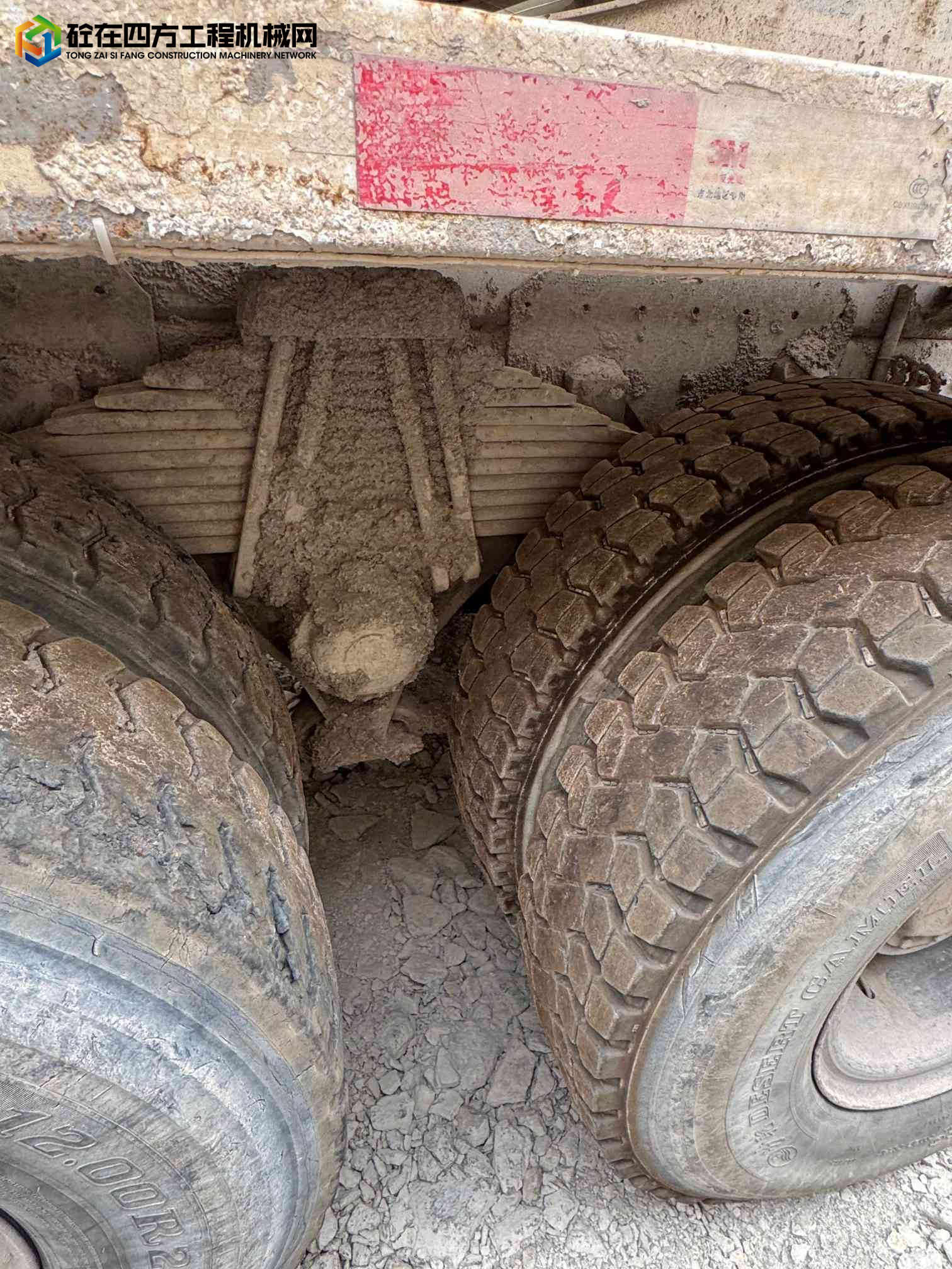 https://images.tongzsf.com/tong/truck_machine/20250625/1685b5bb17f159.jpg