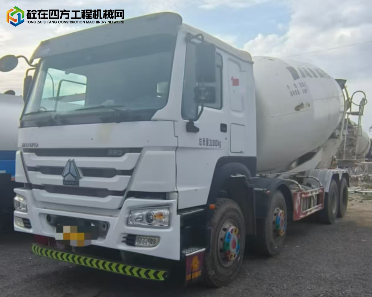 https://images.tongzsf.com/tong/truck_machine/20250625/1685b721bbddba.jpg