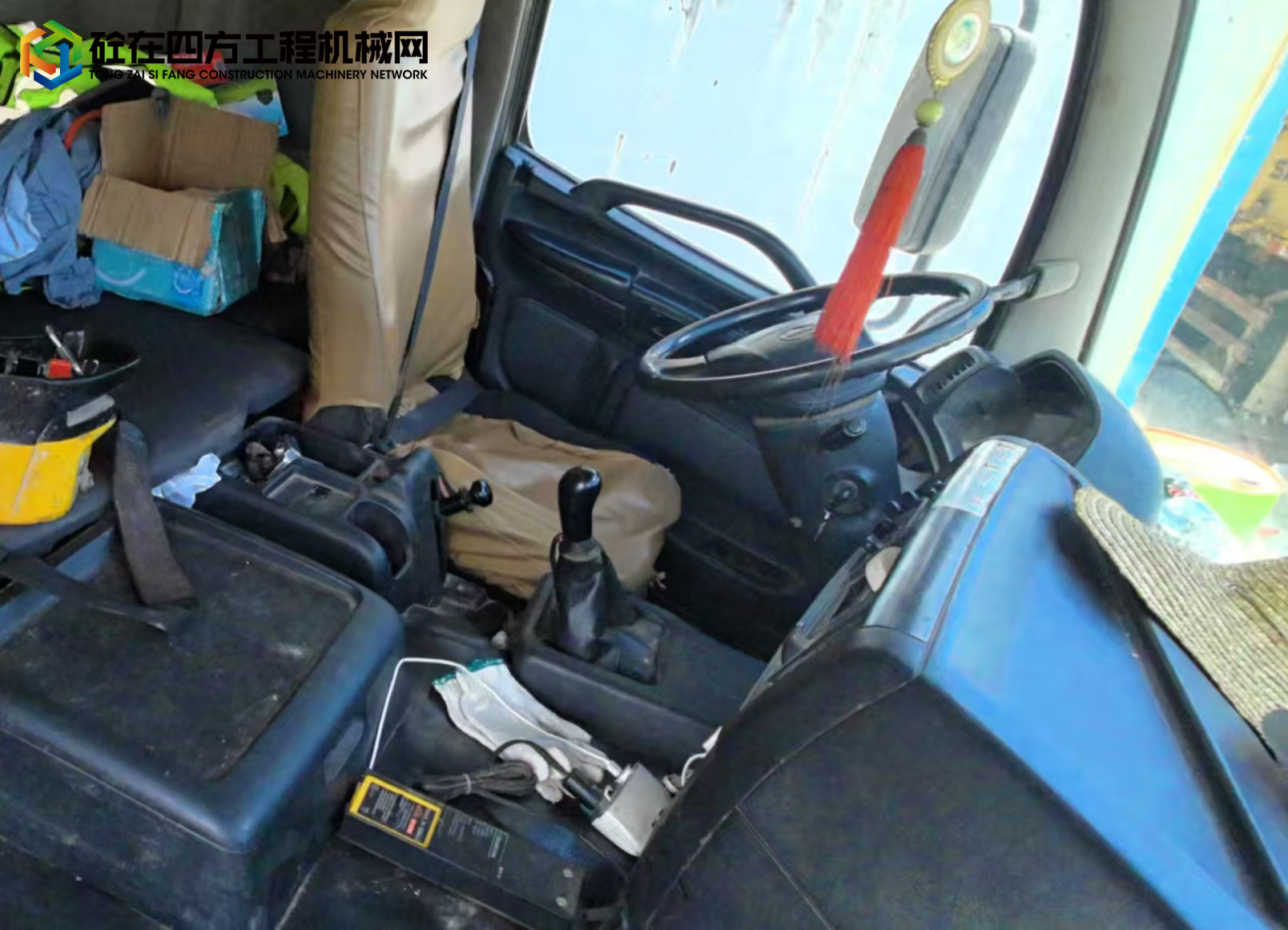https://images.tongzsf.com/tong/truck_machine/20250625/1685b98941fd88.jpg