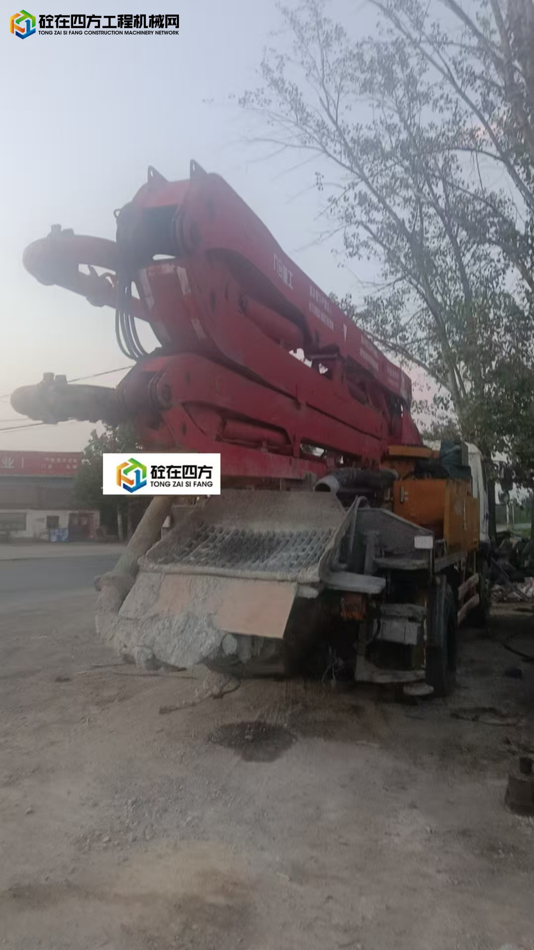 https://images.tongzsf.com/tong/truck_machine/20250625/1685badbd756ee.jpg
