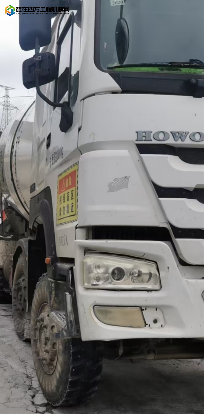 https://images.tongzsf.com/tong/truck_machine/20250626/1685d3d8bca746.jpg