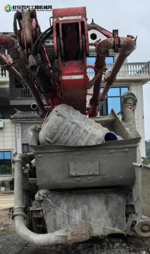 https://images.tongzsf.com/tong/truck_machine/20250626/1685d3ea0d0f3e.jpg
