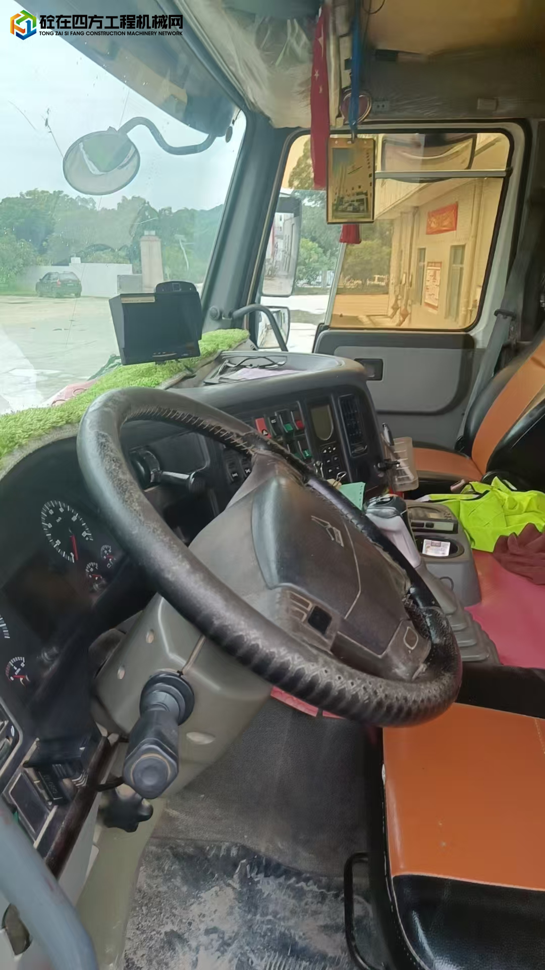 https://images.tongzsf.com/tong/truck_machine/20250627/1685df349ad230.jpg
