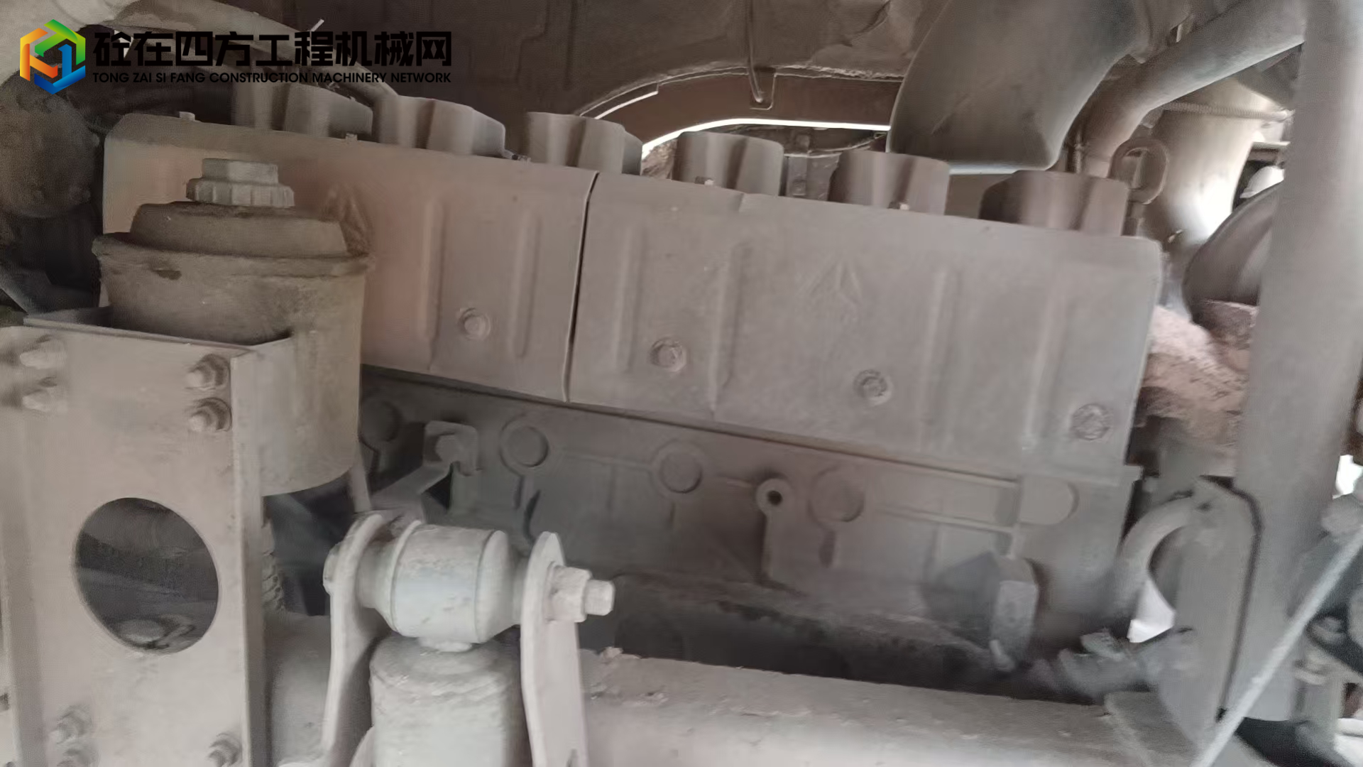 https://images.tongzsf.com/tong/truck_machine/20250627/1685df35239811.jpg