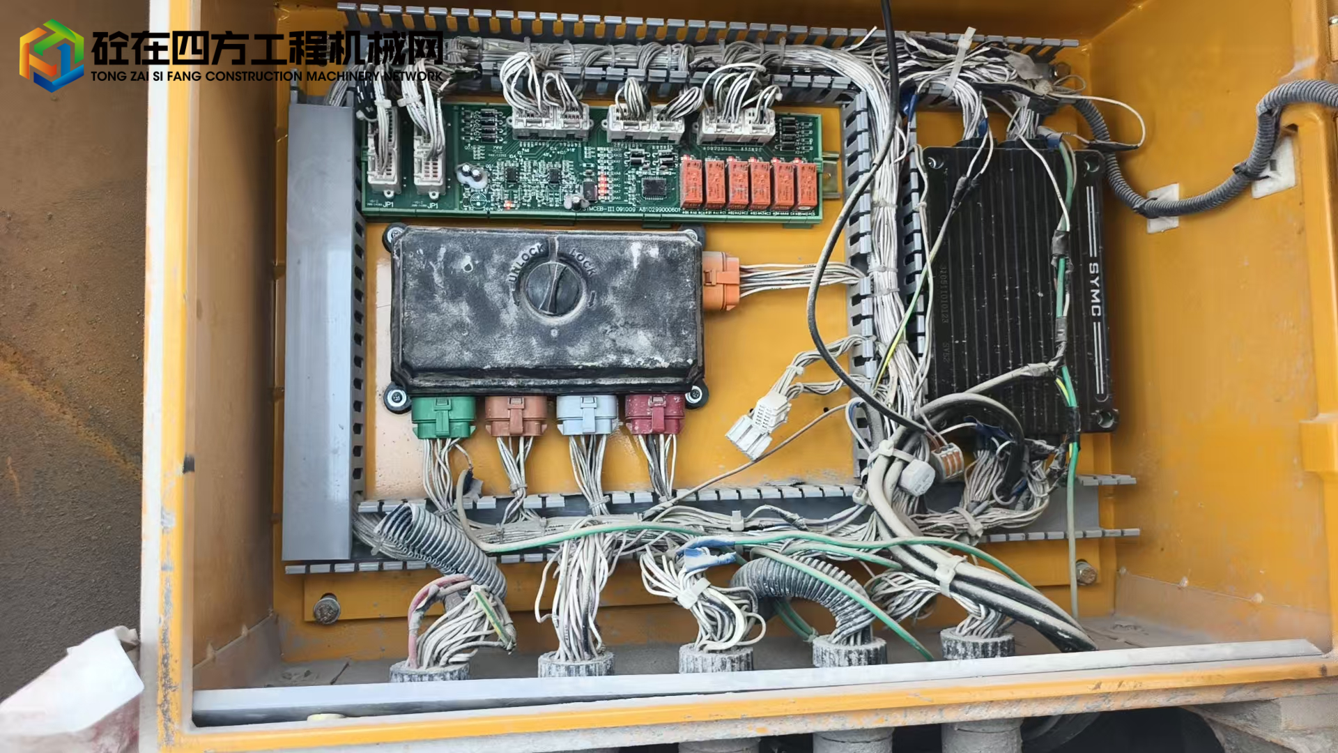 https://images.tongzsf.com/tong/truck_machine/20250627/1685dfb1faf66a.jpg