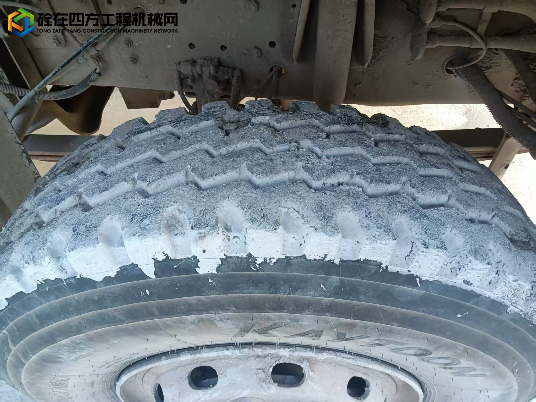 https://images.tongzsf.com/tong/truck_machine/20250629/16860fc2ab24ec.jpg