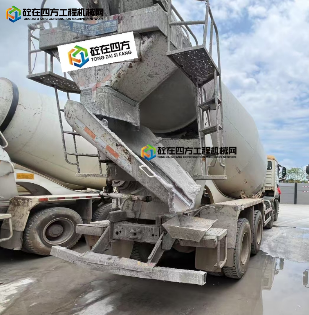 https://images.tongzsf.com/tong/truck_machine/20250630/16861e5daa2628.jpg