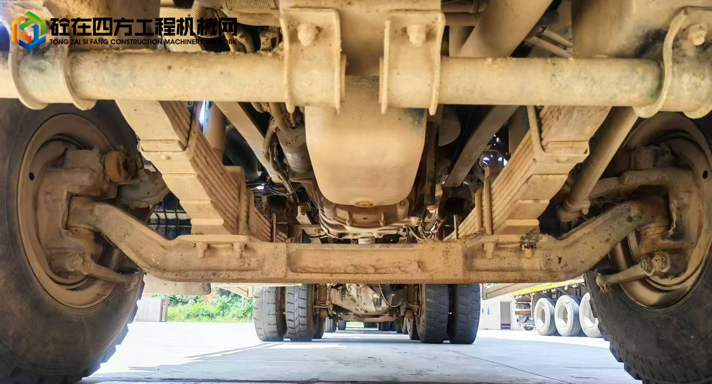 https://images.tongzsf.com/tong/truck_machine/20250701/168634ed3d86a4.jpg