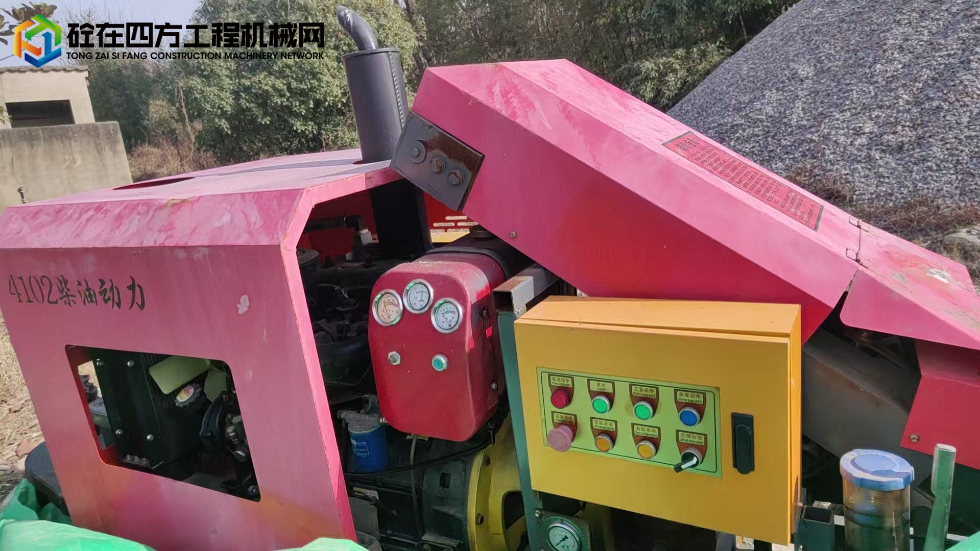 https://images.tongzsf.com/tong/truck_machine/20250701/16863808de0465.jpg