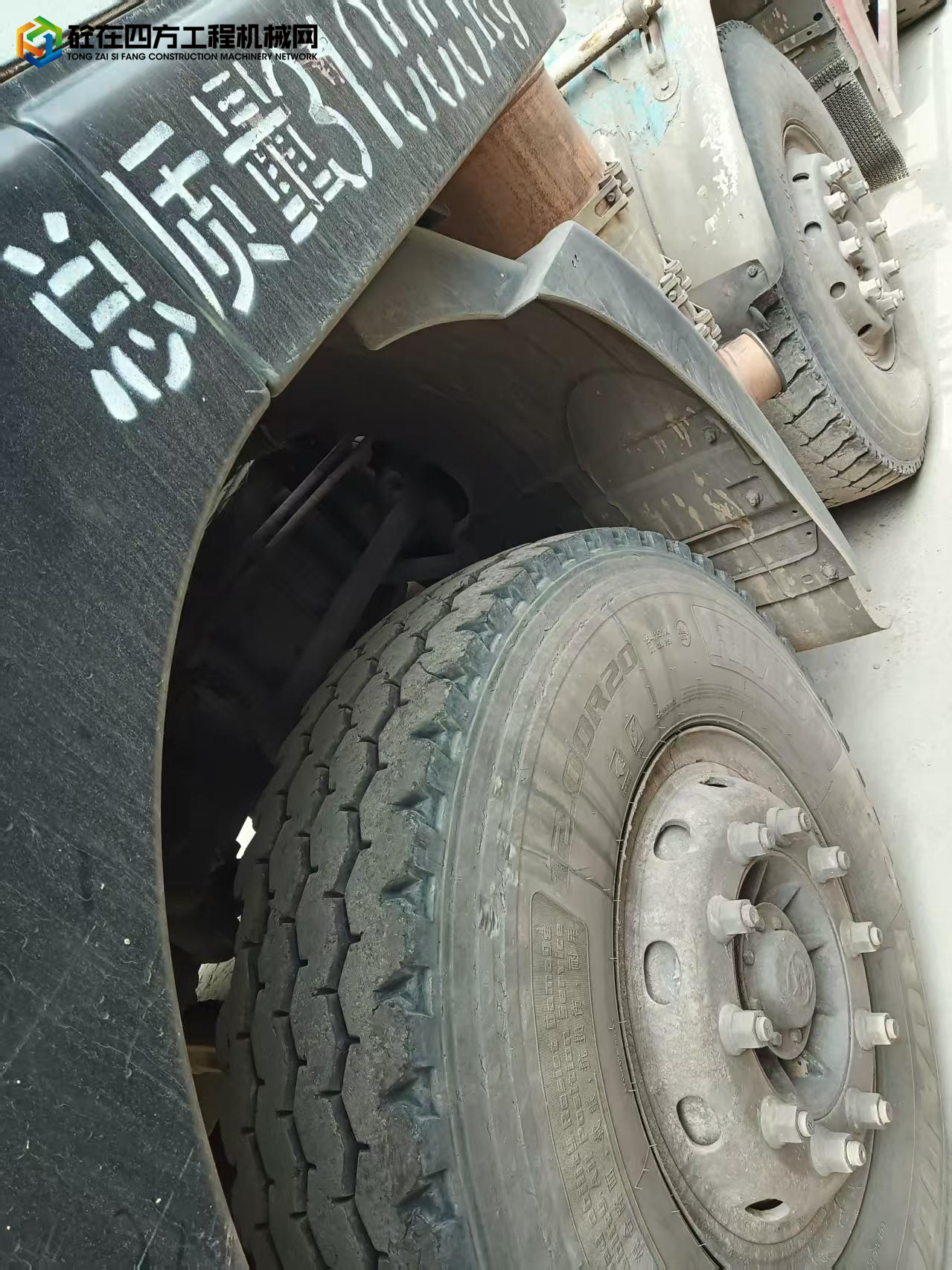https://images.tongzsf.com/tong/truck_machine/20250701/1686390a42d9ec.jpg