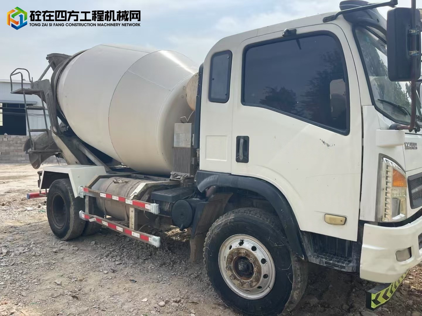 https://images.tongzsf.com/tong/truck_machine/20250702/1686498371857a.jpg