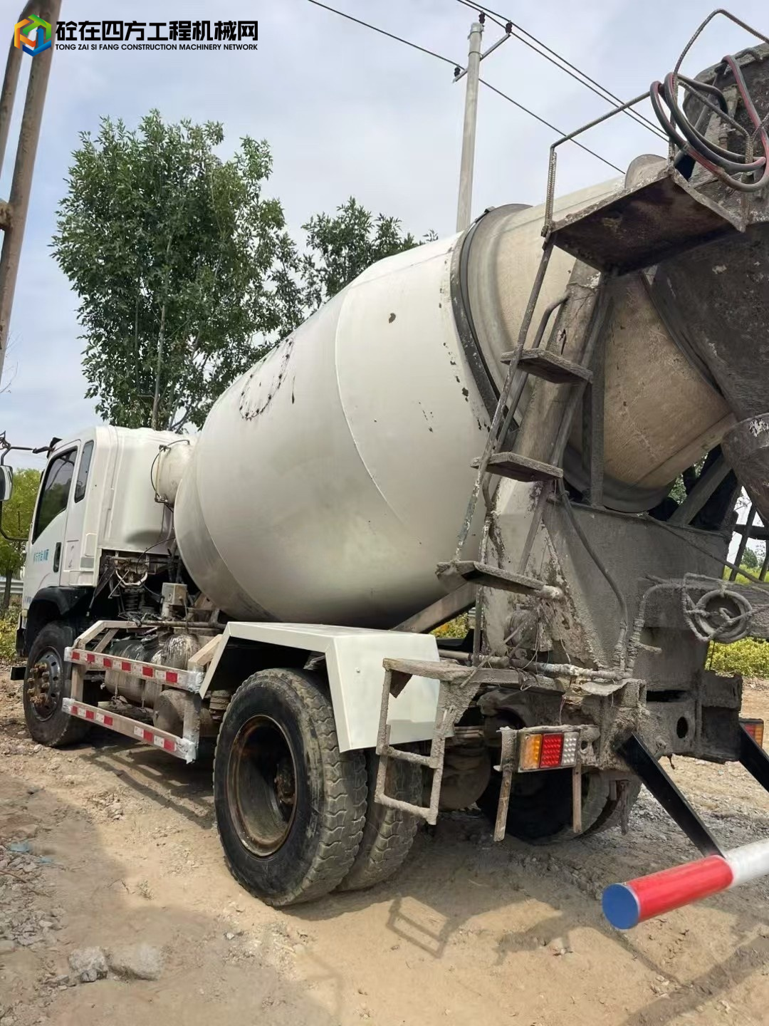https://images.tongzsf.com/tong/truck_machine/20250702/1686498452489a.jpg