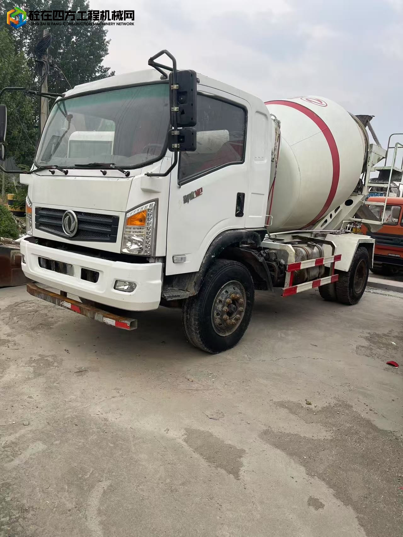 https://images.tongzsf.com/tong/truck_machine/20250702/1686499981a49e.jpg