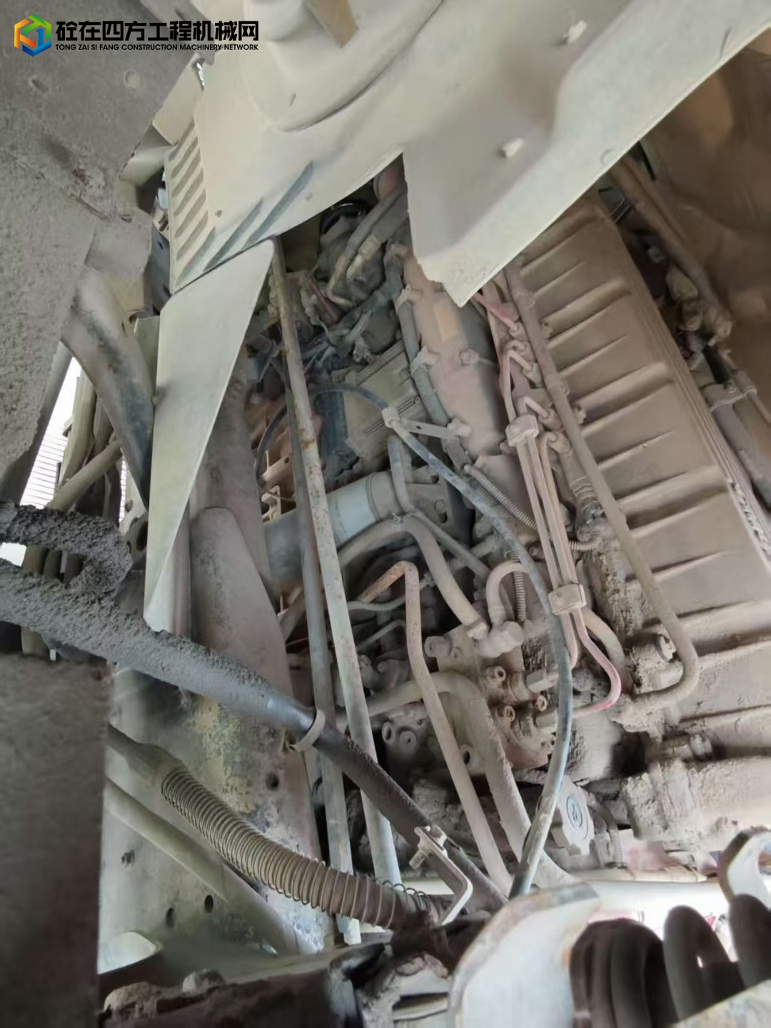 https://images.tongzsf.com/tong/truck_machine/20250702/16864a8bee5767.jpg