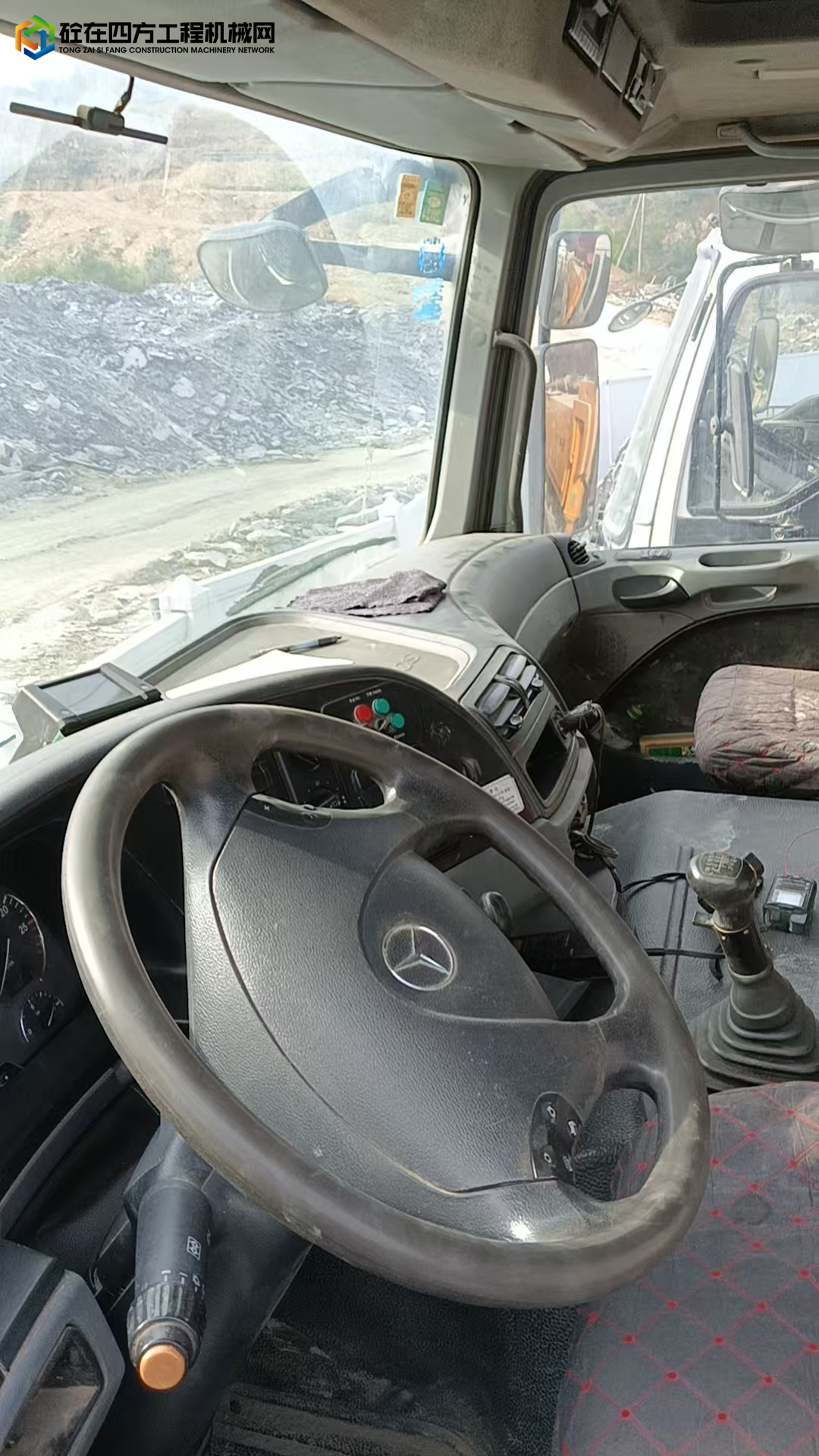 https://images.tongzsf.com/tong/truck_machine/20250702/16864aa84d7005.jpg