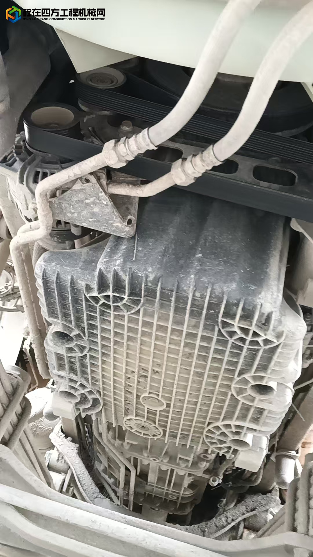 https://images.tongzsf.com/tong/truck_machine/20250702/16864aa8f81481.jpg