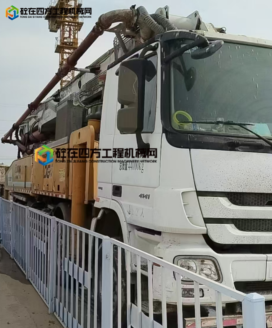 https://images.tongzsf.com/tong/truck_machine/20250703/16865f7487fdbb.jpg