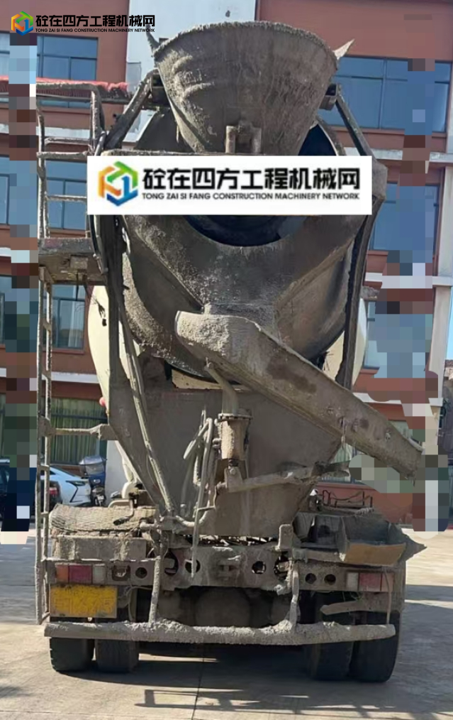 https://images.tongzsf.com/tong/truck_machine/20250704/1686730d2dbffb.jpg