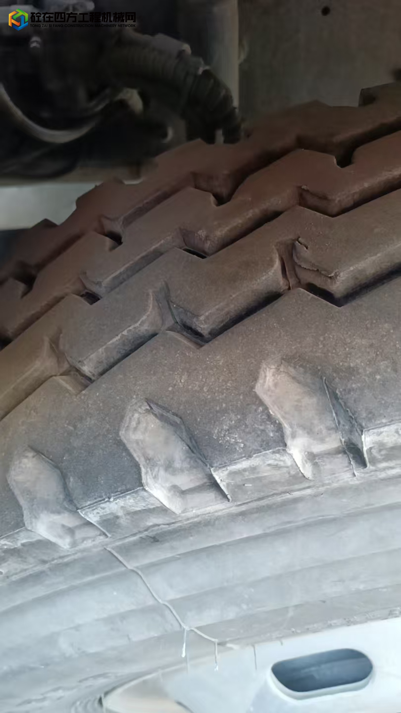 https://images.tongzsf.com/tong/truck_machine/20250704/168673dcd12402.jpg