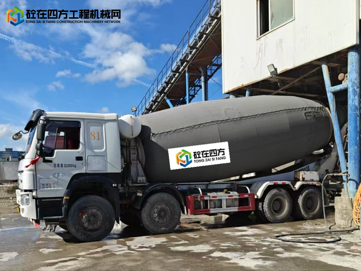 https://images.tongzsf.com/tong/truck_machine/20250706/1686a209ce4351.jpg