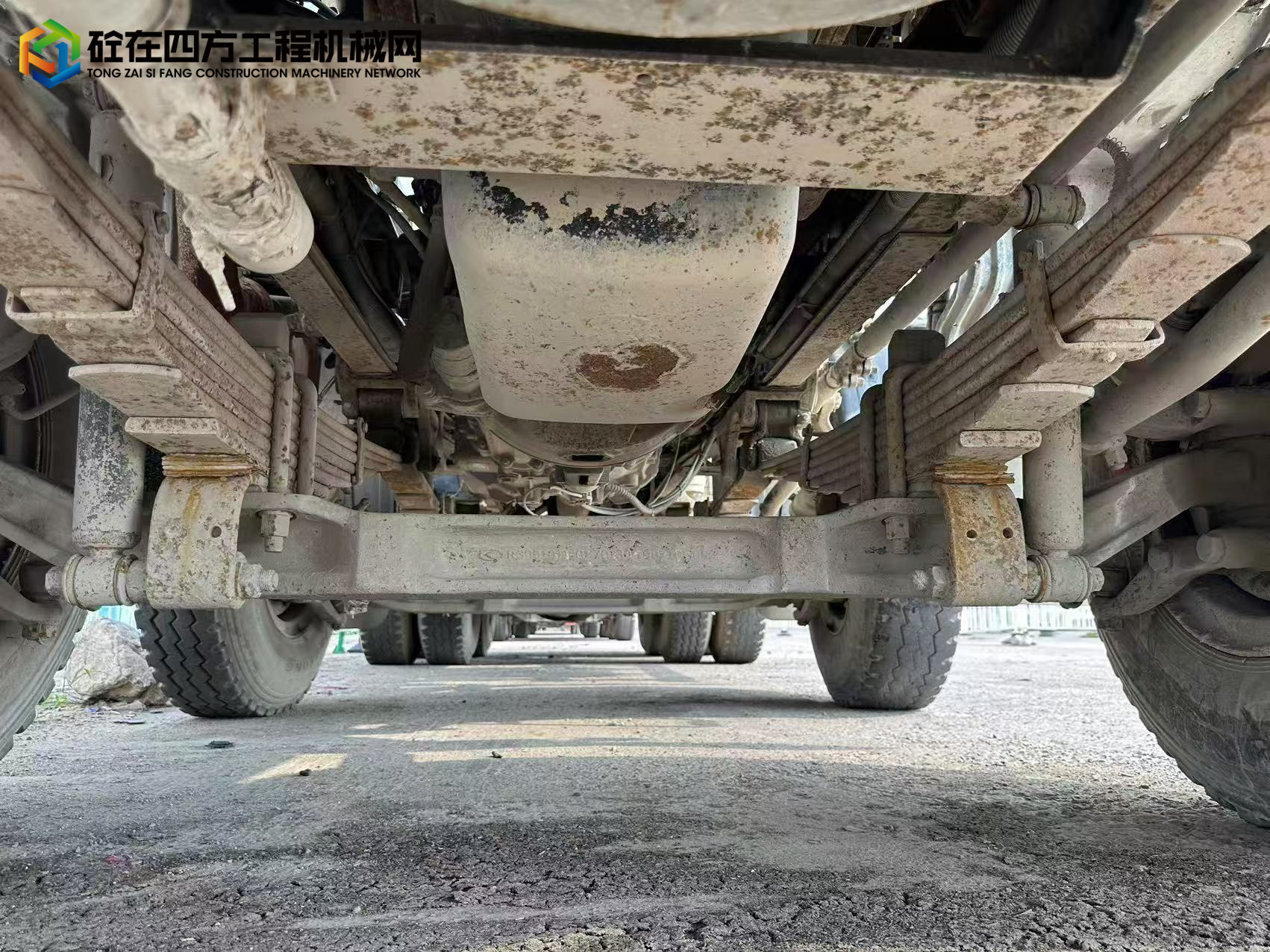 https://images.tongzsf.com/tong/truck_machine/20250706/1686a4347d2208.jpg