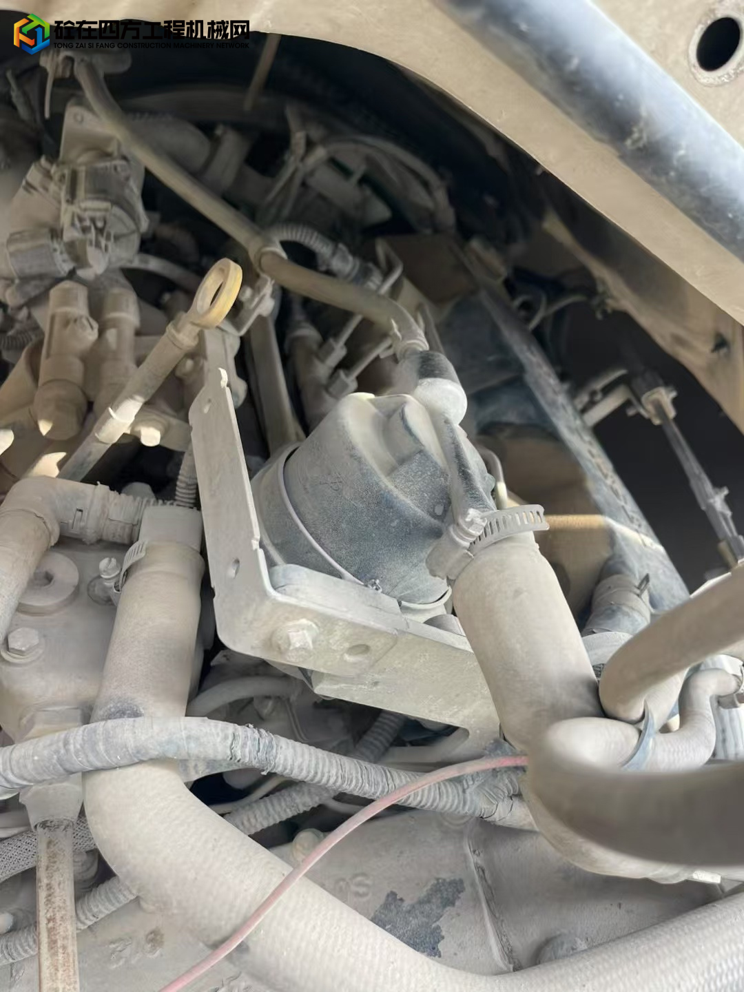 https://images.tongzsf.com/tong/truck_machine/20250707/1686b88b874b06.jpg
