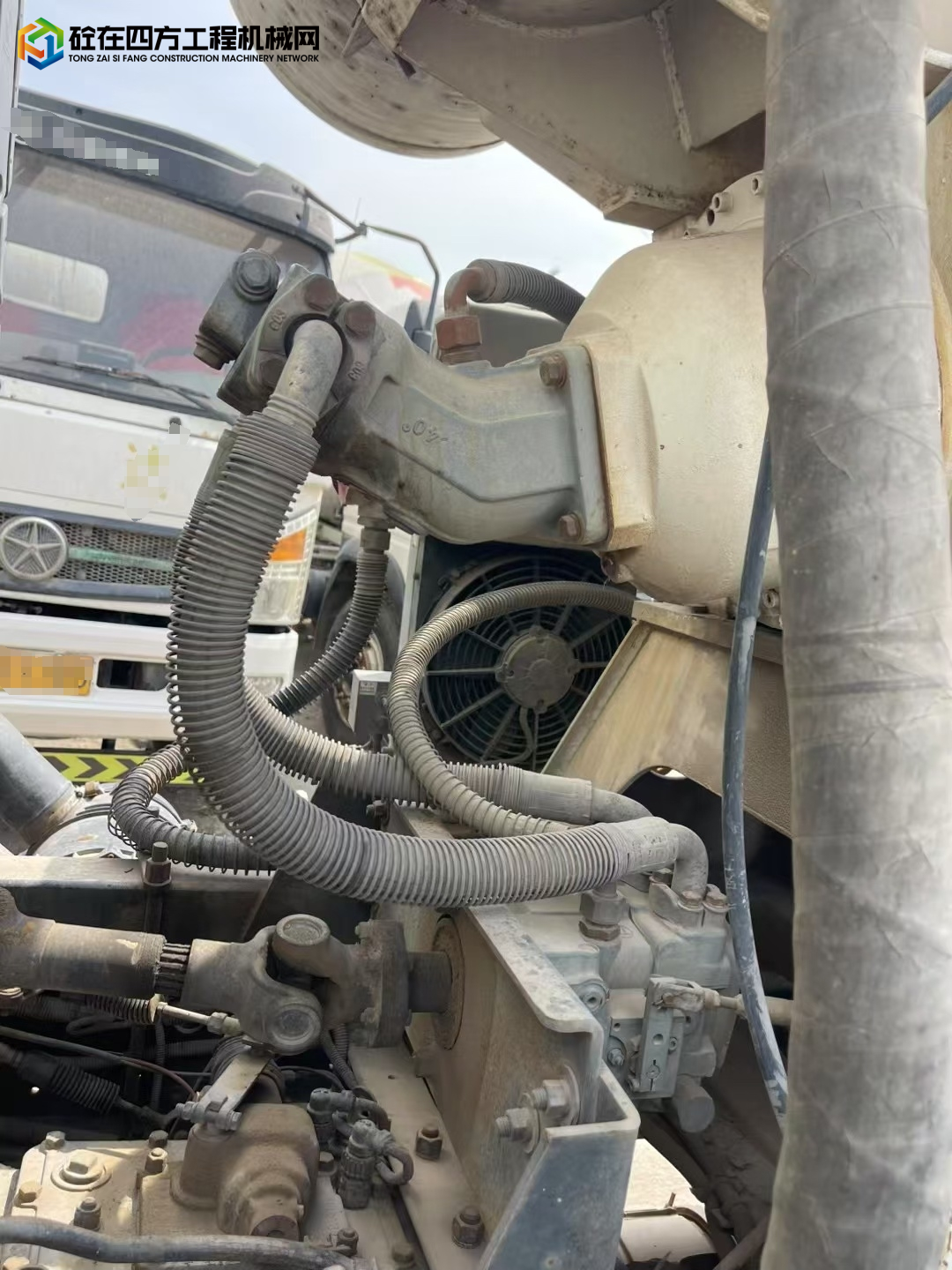 https://images.tongzsf.com/tong/truck_machine/20250707/1686b88badc876.jpg