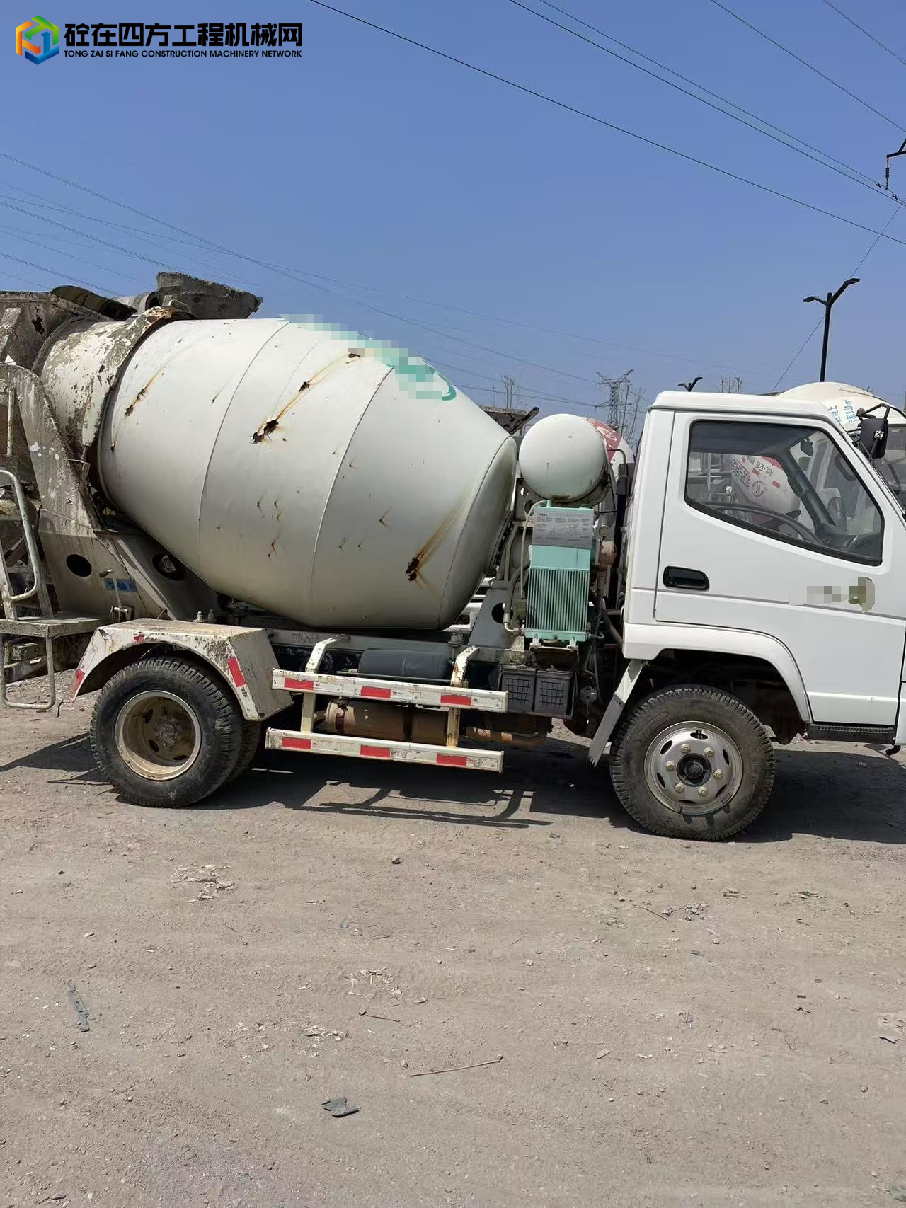 https://images.tongzsf.com/tong/truck_machine/20250707/1686b8bd26d6ea.jpg