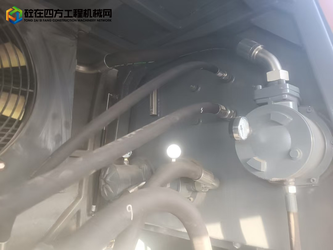 https://images.tongzsf.com/tong/truck_machine/20250708/1686c81236bed3.jpg
