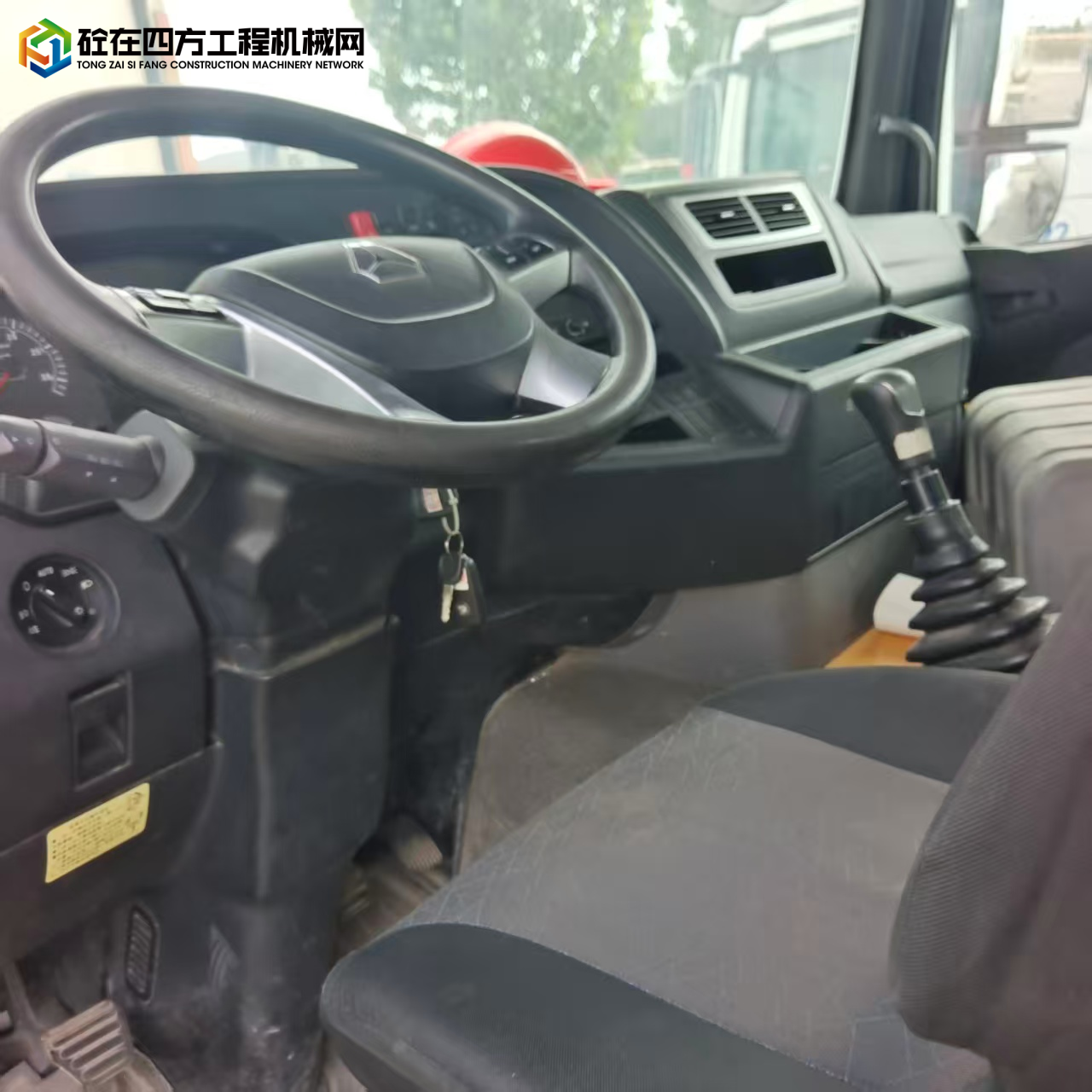 https://images.tongzsf.com/tong/truck_machine/20250708/1686ce8e18e854.jpg