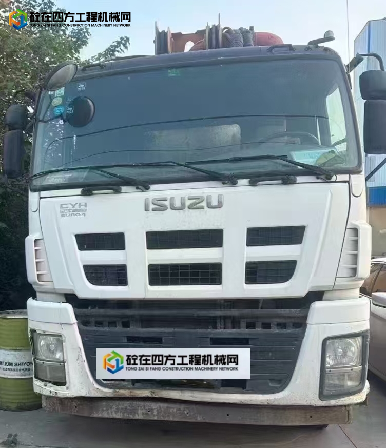 https://images.tongzsf.com/tong/truck_machine/20250708/1686d1844e7c5f.jpg