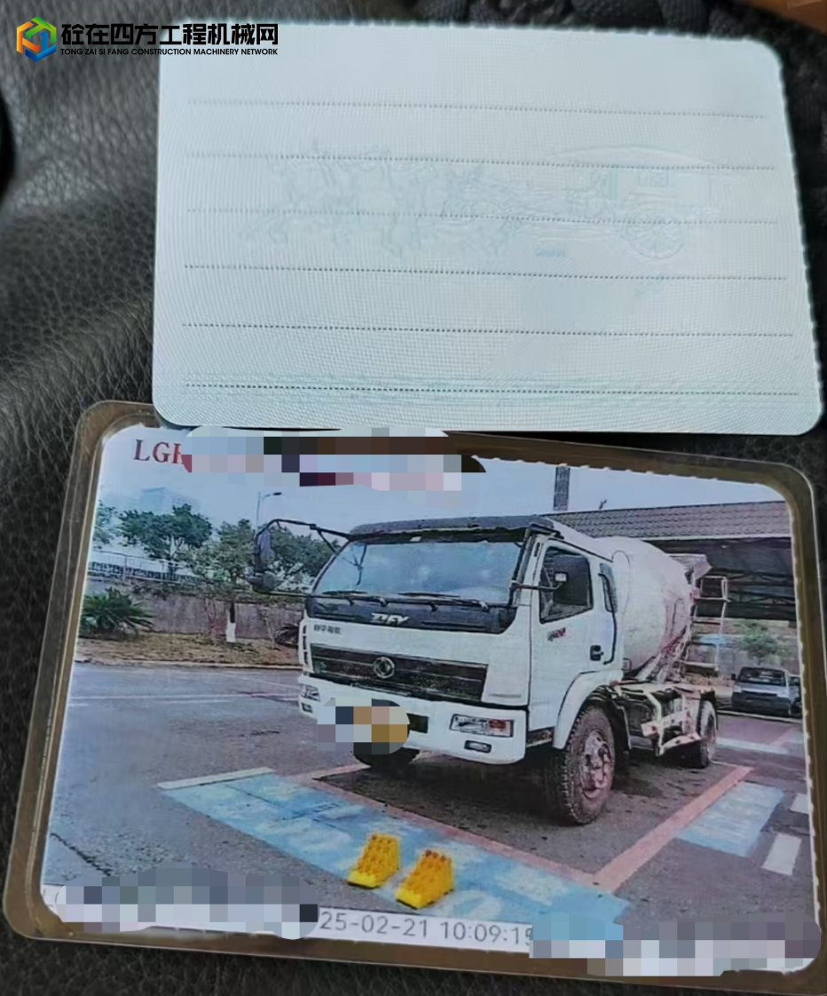 https://images.tongzsf.com/tong/truck_machine/20250709/1686dc35277130.jpg