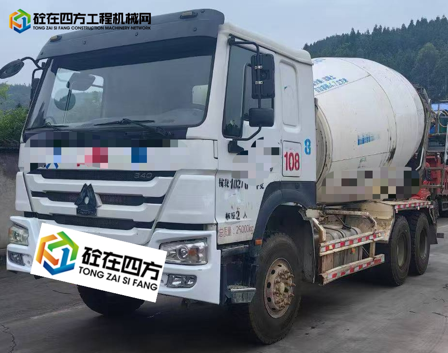 https://images.tongzsf.com/tong/truck_machine/20250709/1686e03b8c48ac.jpg