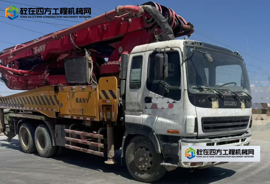 https://images.tongzsf.com/tong/truck_machine/20250709/1686e14f2b945e.jpg