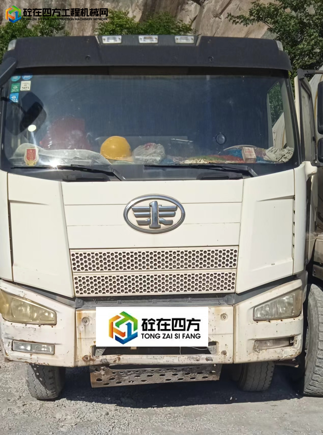 https://images.tongzsf.com/tong/truck_machine/20250710/1686f8cadeada8.jpg