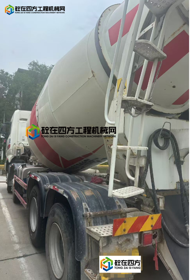 https://images.tongzsf.com/tong/truck_machine/20250711/1687060ab035a0.png