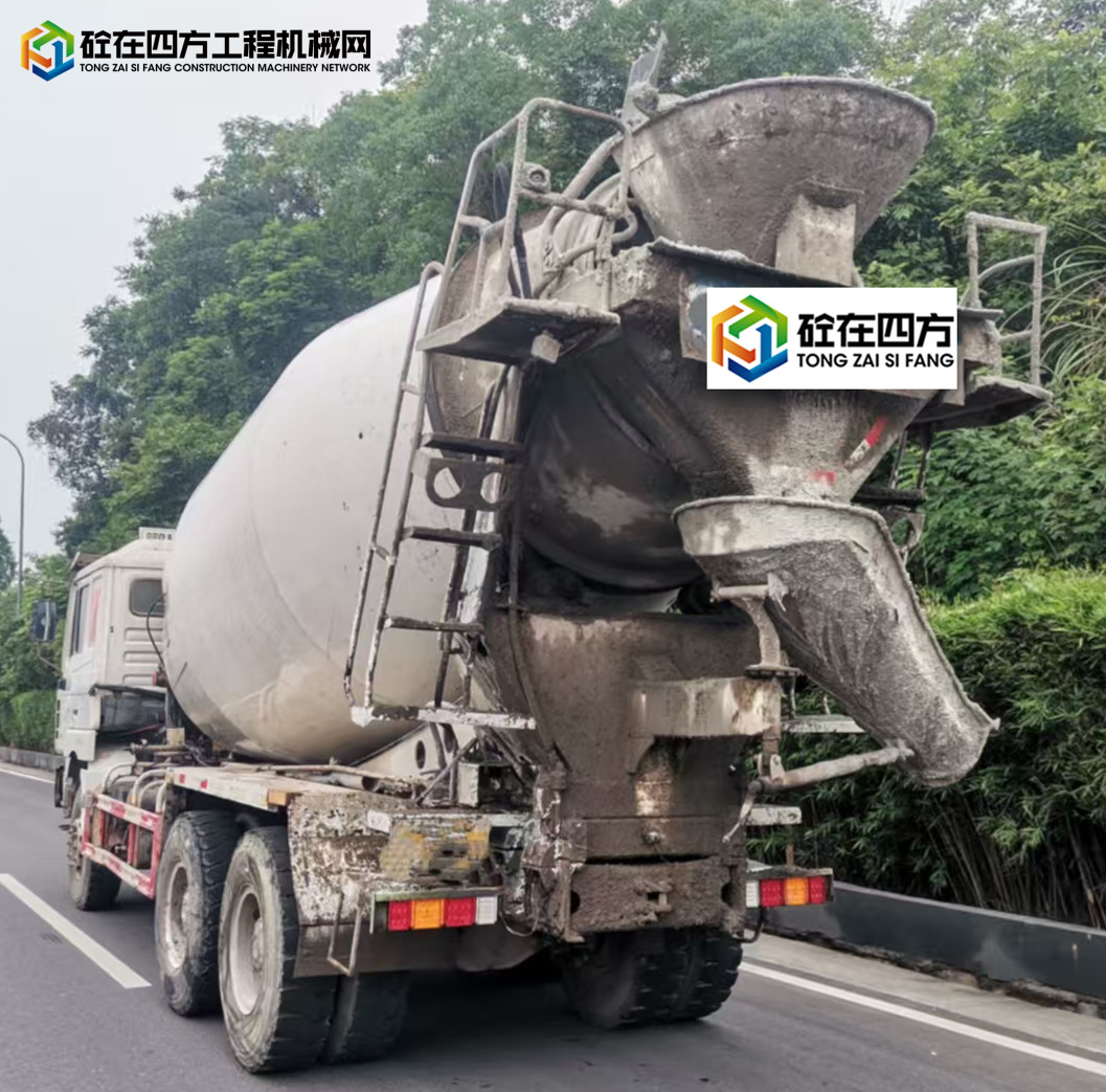 https://images.tongzsf.com/tong/truck_machine/20250711/1687063b4c647c.jpg