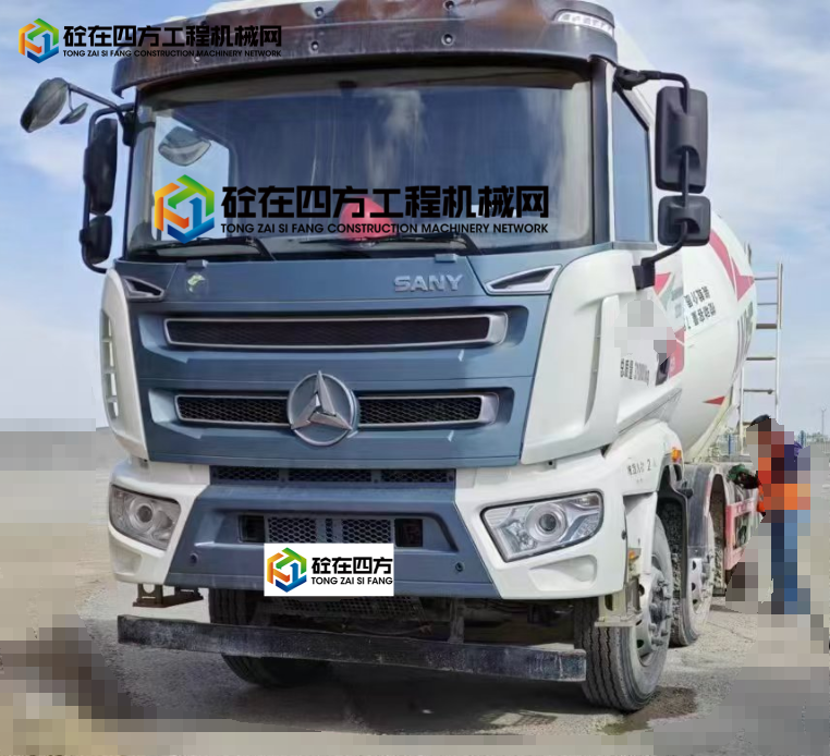https://images.tongzsf.com/tong/truck_machine/20250714/1687456e3e25a5.png