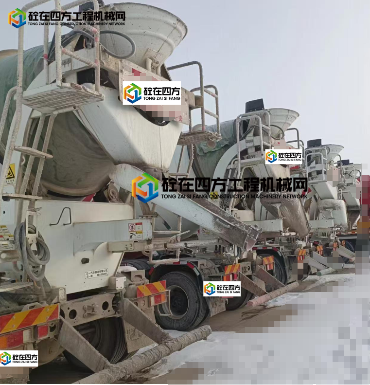 https://images.tongzsf.com/tong/truck_machine/20250714/1687457051afad.png