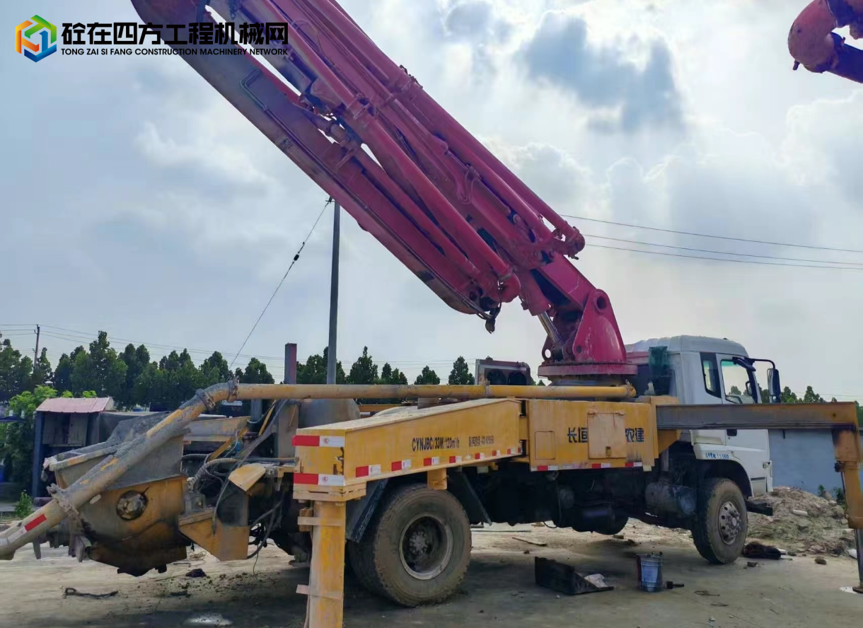 https://images.tongzsf.com/tong/truck_machine/20250714/168747e6b6b577.jpg