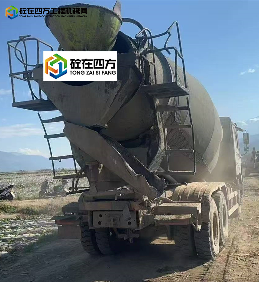 https://images.tongzsf.com/tong/truck_machine/20250715/16875d233a7f44.jpg