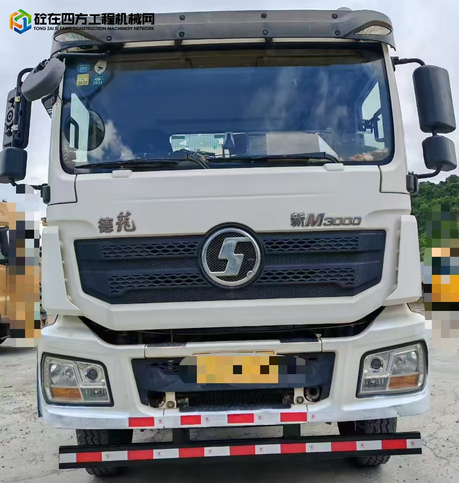 https://images.tongzsf.com/tong/truck_machine/20250715/168761c8a7dd78.jpg