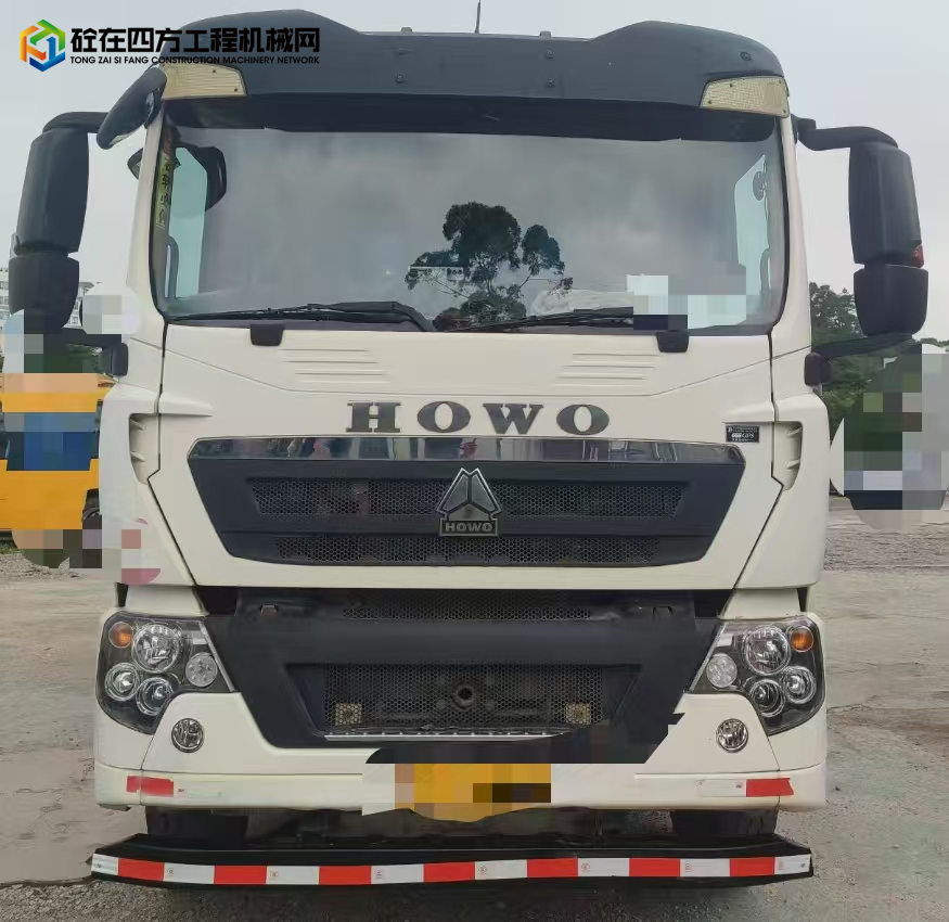 https://images.tongzsf.com/tong/truck_machine/20250715/168761f45528d8.jpg